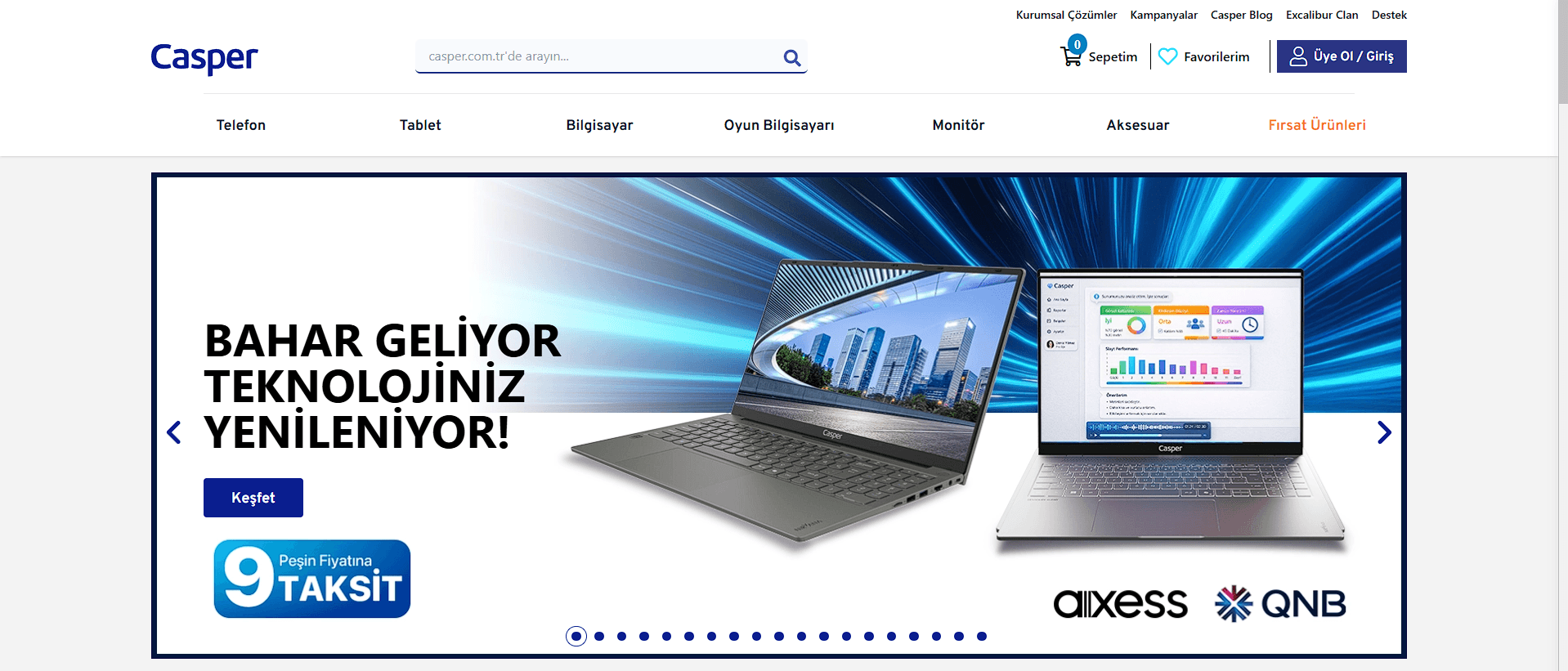 Redesigned Casper homepage header: Favorilerim heart icon added to the top bar alongside cart and account.
