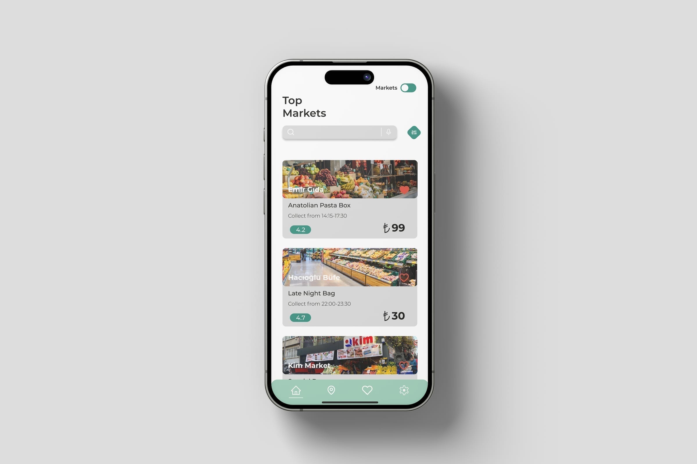 GreenPlates+ markets listing screen showing nearby market surplus offers with ratings and collection times.